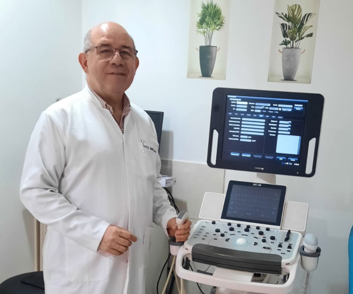 Dr. Lindolfo Mendoza